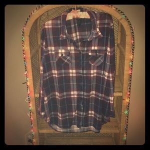 🥀 2X rue21+ plaid top